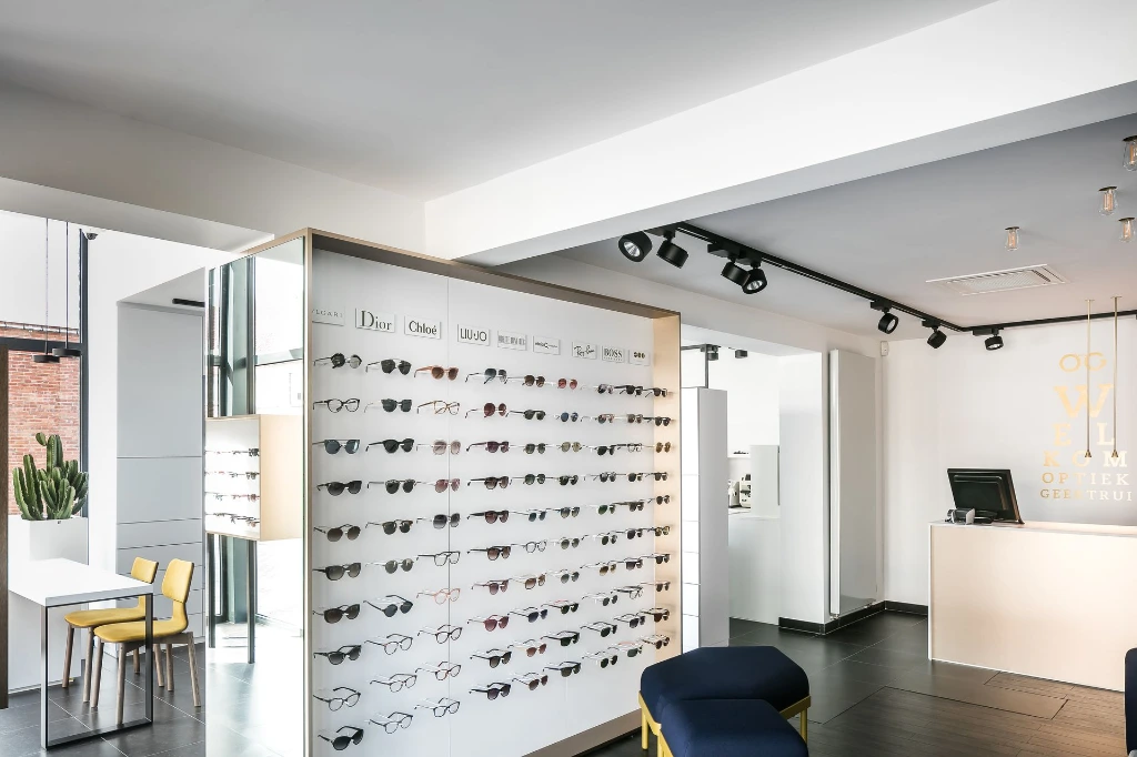 Optiek Geertrui Brillen wand